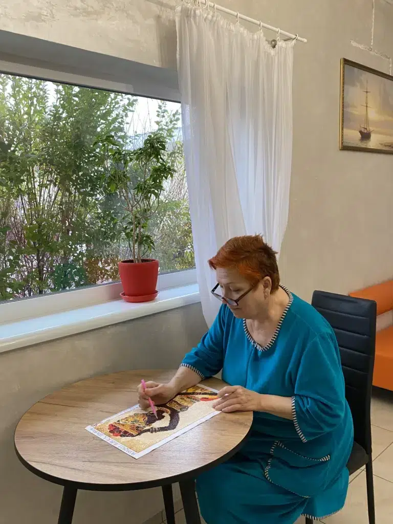 Адаптація літньої людини в будинку престарілих