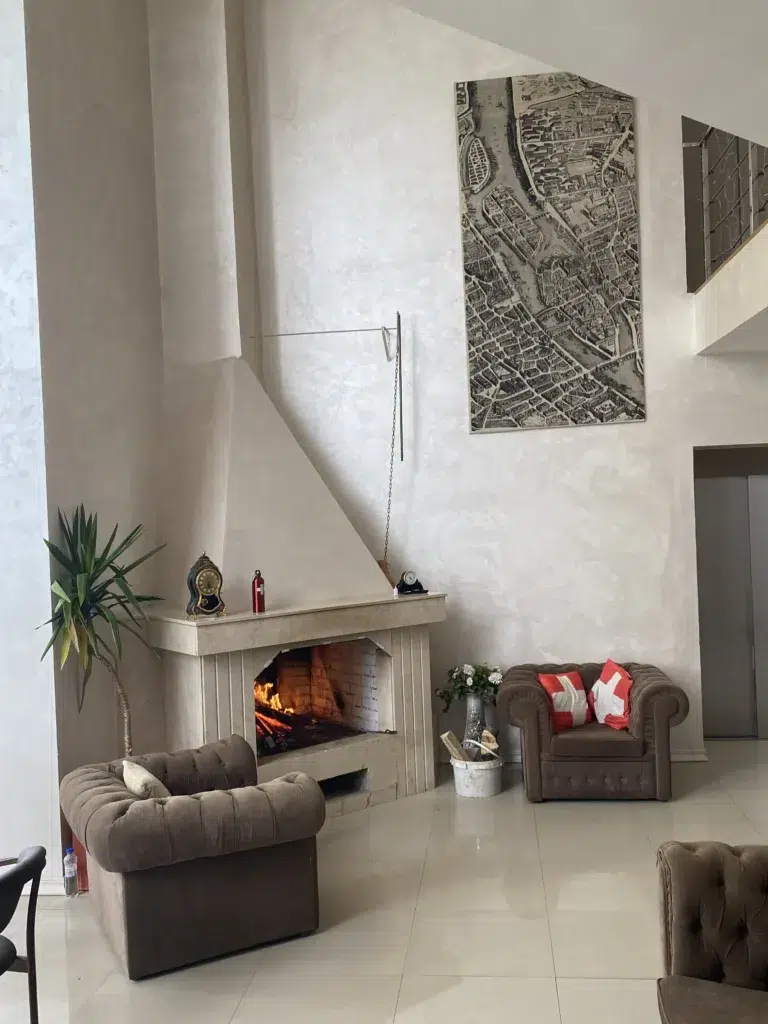 звукові галюцинації